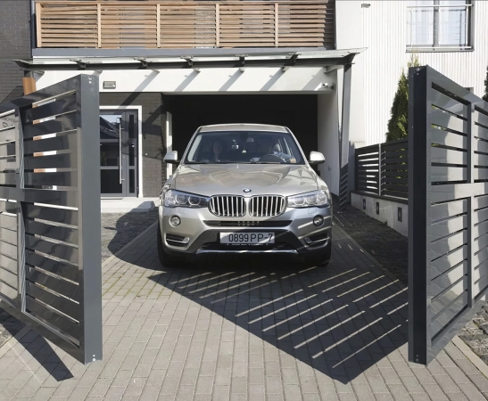 Ворота в Гулькевичах